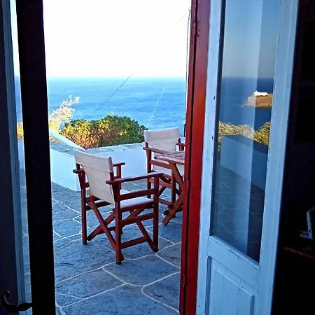 Stunning House - Sleeps 11 Terrace & Sea View בית נופש *