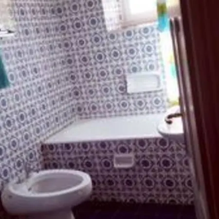 Stunning House - Sleeps 11 Terrace & Sea View 別荘 *